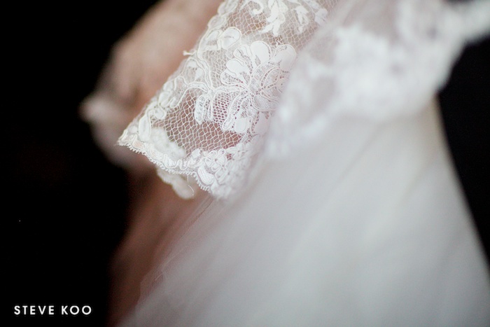 enzoani dress detail