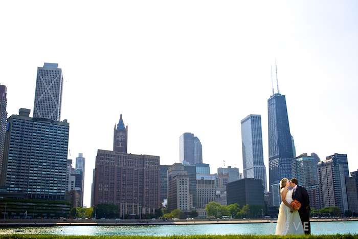 chicago-skyline-wedding-photo
