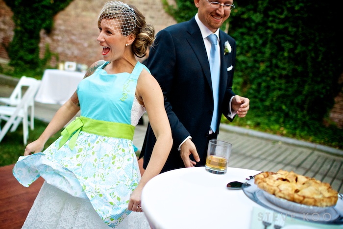 wedding-apron-pie
