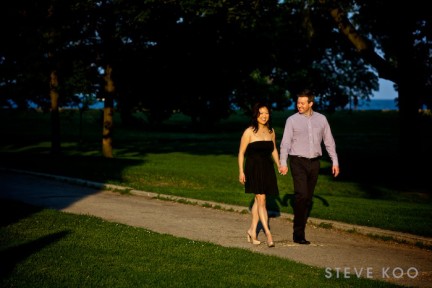 lakefront-engagement-photos 0005