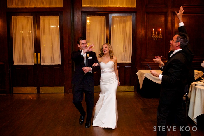 maggianos-wedding-chicago-photo