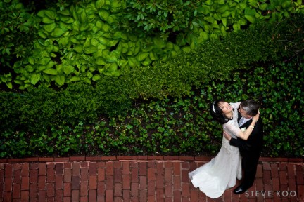 ivy-room-courtyard