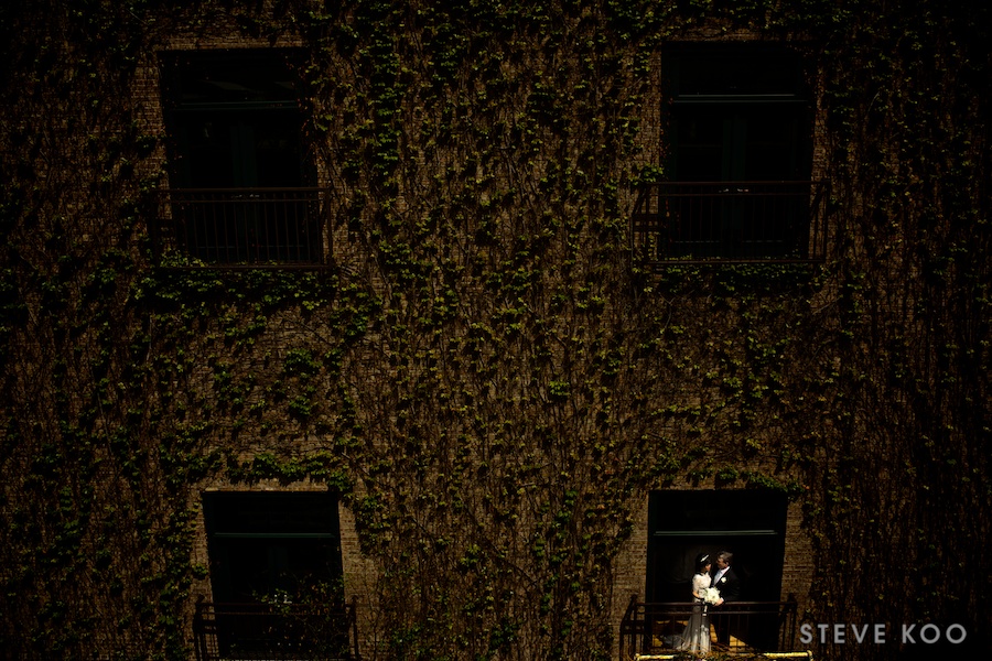 ivy-room-courtyard-wedding