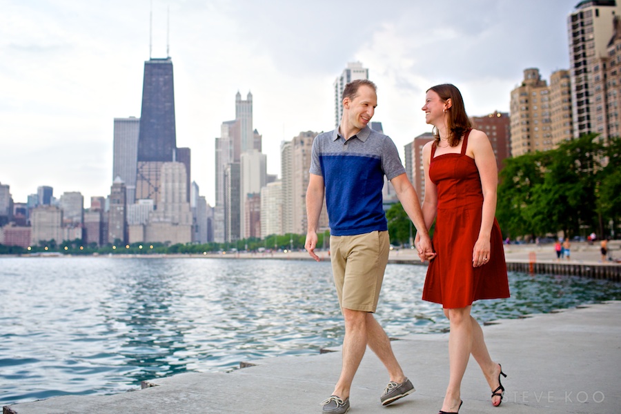 chicago-skyline-engagement-photo