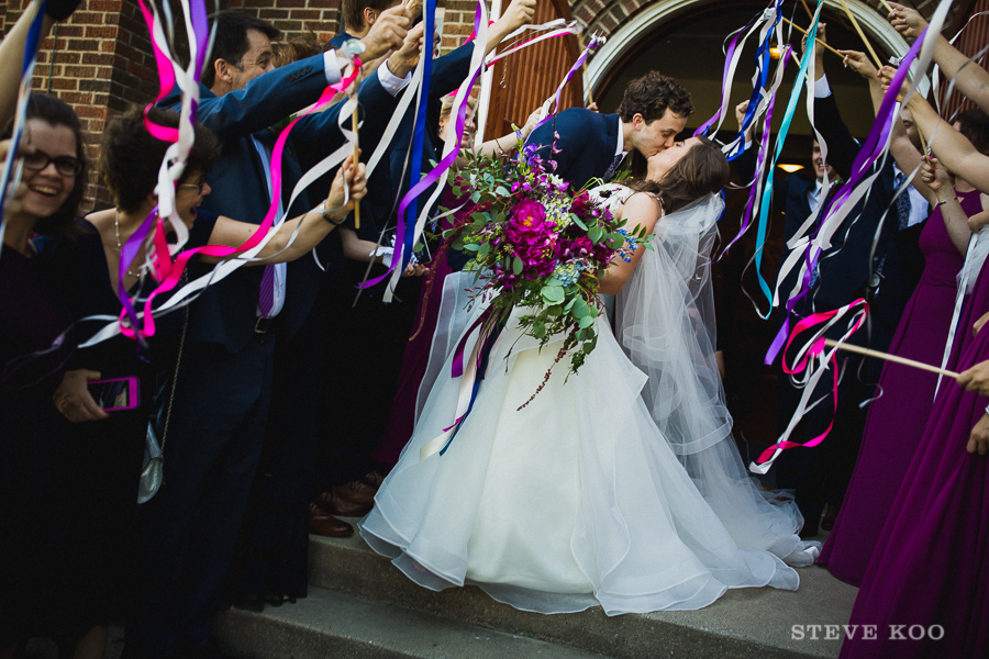 wedding-streamers-ceremony