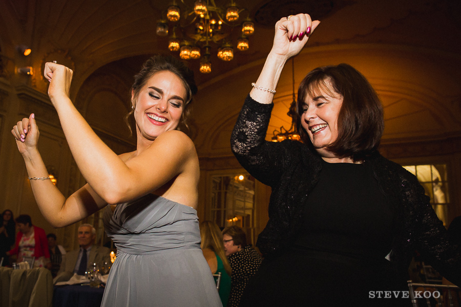 chicago-symphony-center-wedding-photo-030